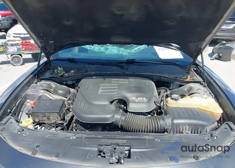 2016 Dodge Charger Sxt z USA, uszkodzony, nr VIN 2C3CDXJG5GH313335